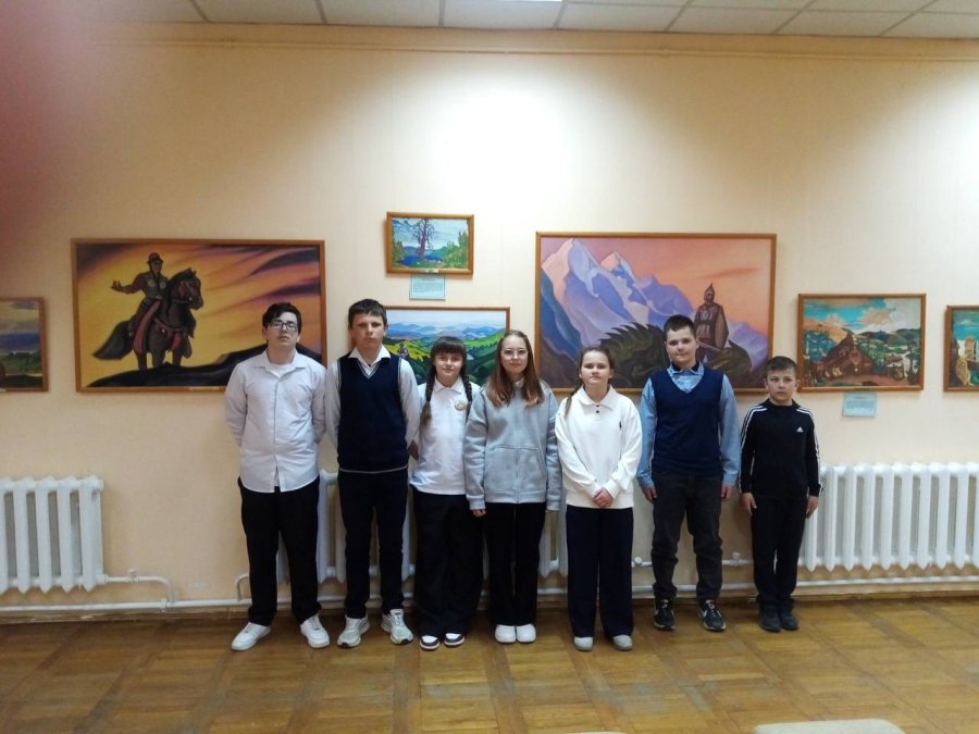 Выставка картин художника Н. Рериха 